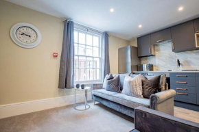 Host & Stay - Shaw Street Suite